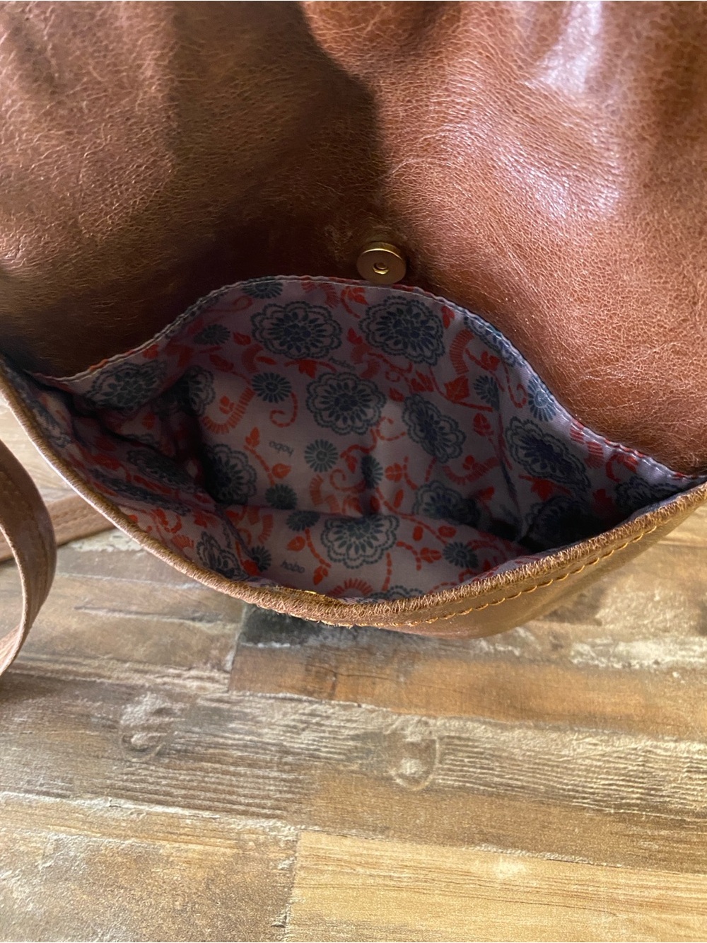 HOBO The Original Brown Leather Crossbody Bag - Picture 15 of 15